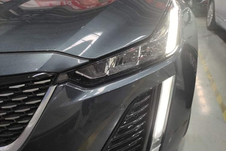 Used Cadillac CT5 2021 28T Luxury Version
