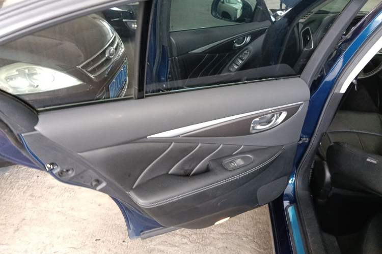 Used Infiniti Q50L 2016 2.0T Comfort Edition