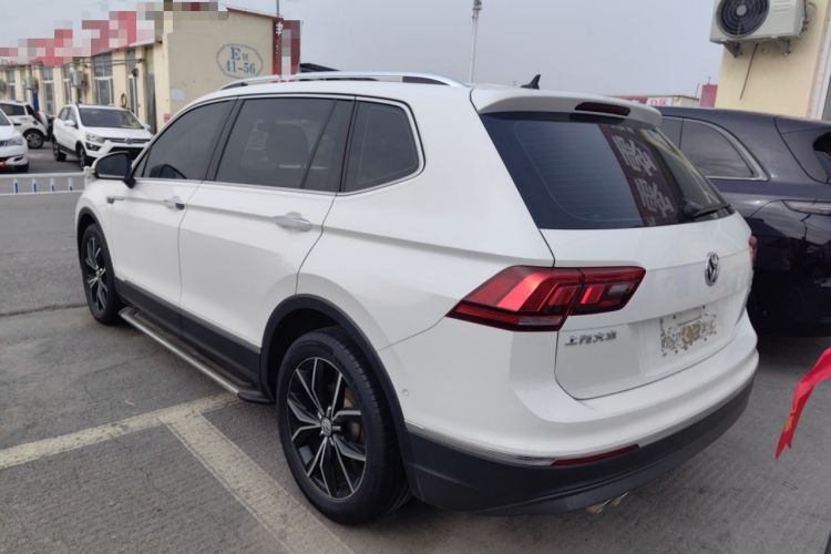 Used Volkswagen Tiguan L 2019 Revised 330TSI Automatic Two-Wheel Drive Smart & Luxury Edition China VI Standard