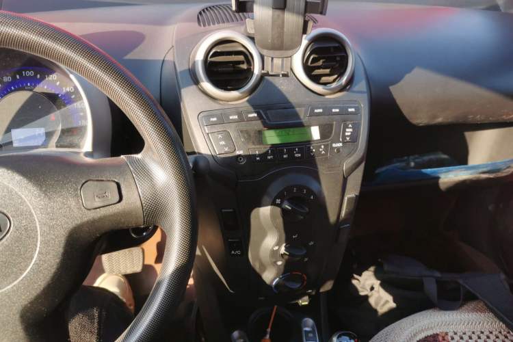 Used BYD F0 2015 1.0L AMT XuanKu Model
