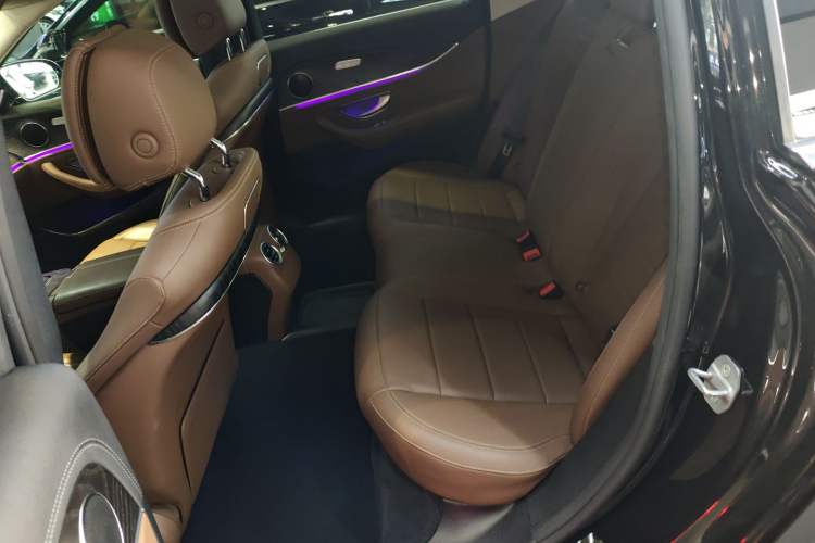 Used Mercedes-Benz E-Class 2019 Restyled E 300 L Sporty and Stylish Edition
