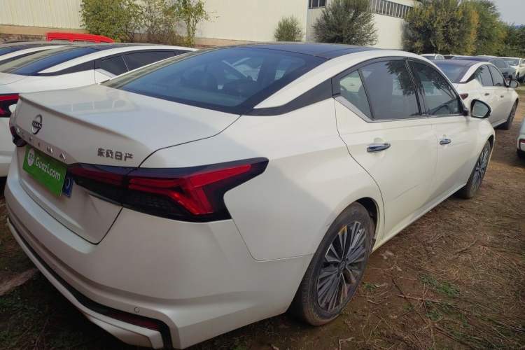 Used Nissan Teana 2022 2.0L XL-TLS Enjoyment Edition
