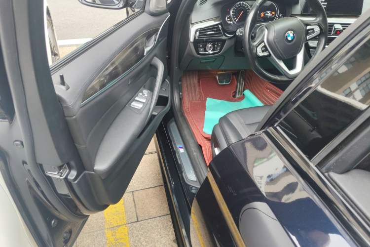 Used BMW 5 Series 2018 525Li M Sport Package
