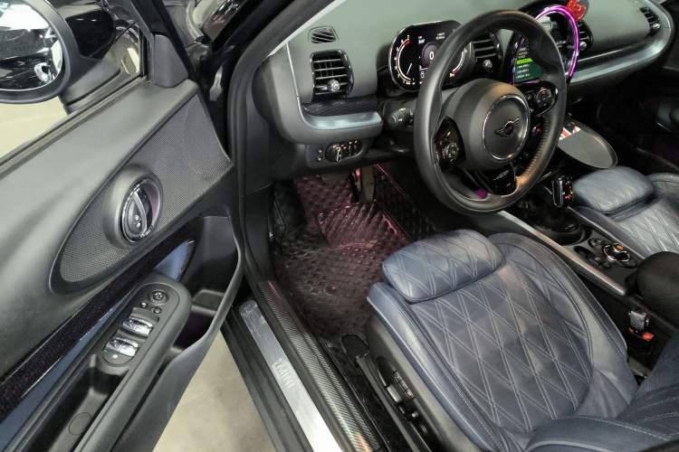 Used  Clubman 2021 1.5T COOPER
