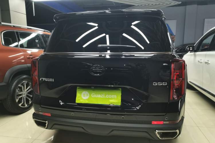 Used GAC Trumpchi GS8 2022 Linghang Series 2.0 TGDI Two-Wheel Drive Luxury Smart Connectivity Version (6 Seats)
