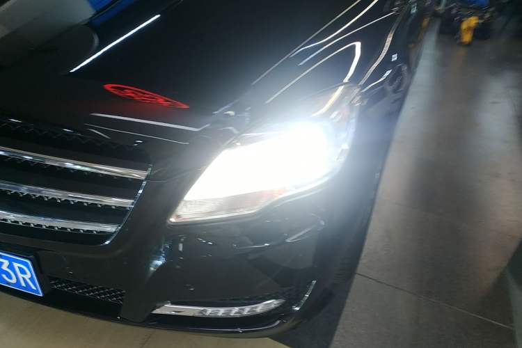 Used Mercedes-Benz R-Class 2017 R 320 4MATIC Business Edition Prestige Model