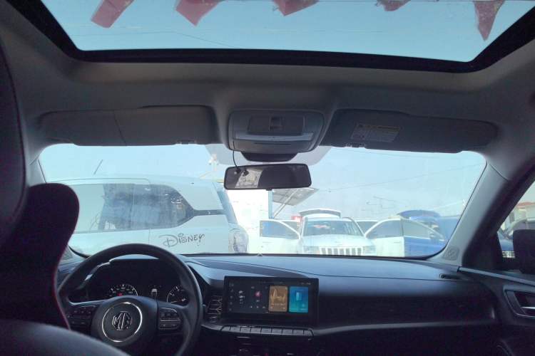 Used MG 5 2021 180 DVVT Manual Youth Luxury Edition
