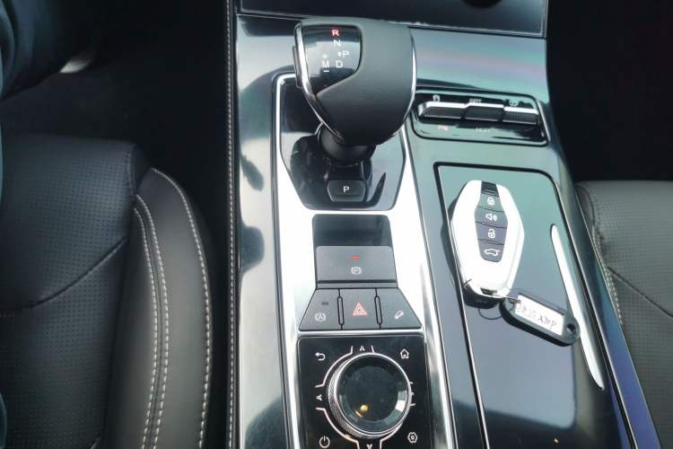 Used JETOUR X70 PLUS 2021 1.6T DCT Pro+ 5-Seater
