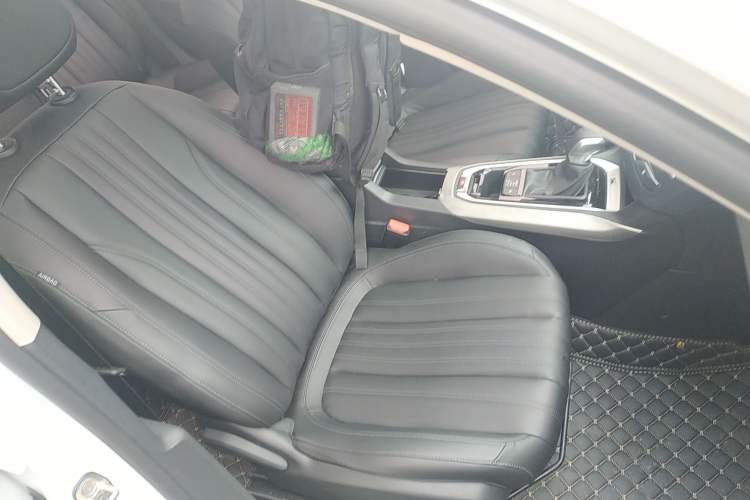 Used Peugeot 408 2019 360THP Automatic Luxury Edition China VI Standard
