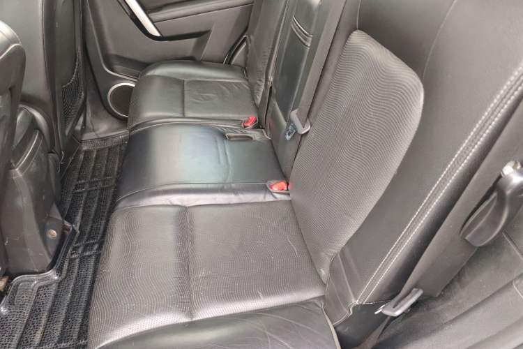 Used Chevrolet Captiva 2014 2.4L 4x4 Flagship Edition 7 Seats
