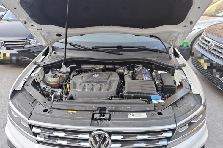 Used Volkswagen Tiguan L 2019 Restyled 330TSI Automatic Two-Wheel Drive R-Line Flagship Version China VI Standard