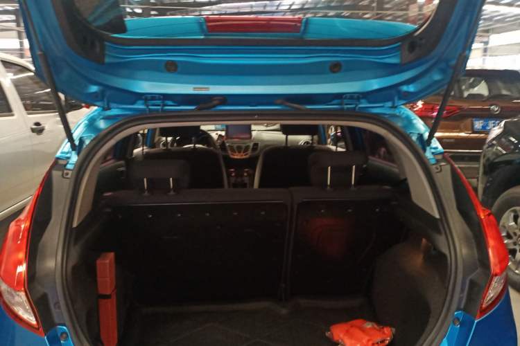 Used Ford Fiesta 2013 Hatchback 1.5L Automatic Fashion Edition