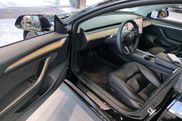 Used Tesla Model 3 2022 Rear-Wheel-Drive Version
