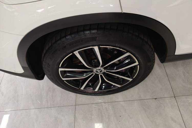 Used Mercedes-Benz GLC 2022 Facelift GLC 260 L 4MATIC Luxury Edition
