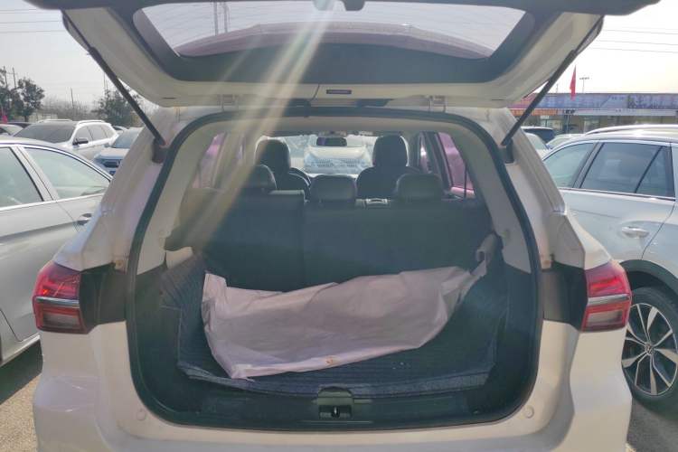 Used Roewe RX5 2020 20T Automatic 4G Connect Superior Flagship Edition
