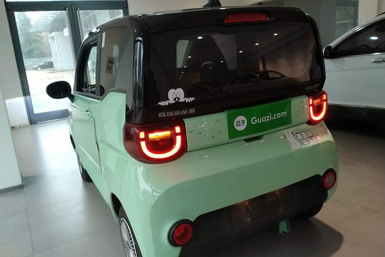 Used Chery QQ Ice Cream 2022 120km Conical Shape Lithium Iron Phosphate