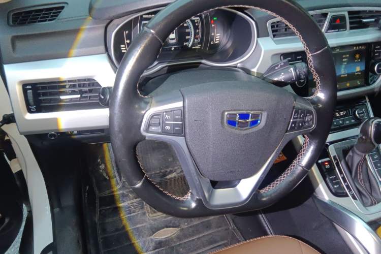 Used Geely Auto Emgrand X7 Sport 2016 1.8TD Automatic ZhiZun Version
