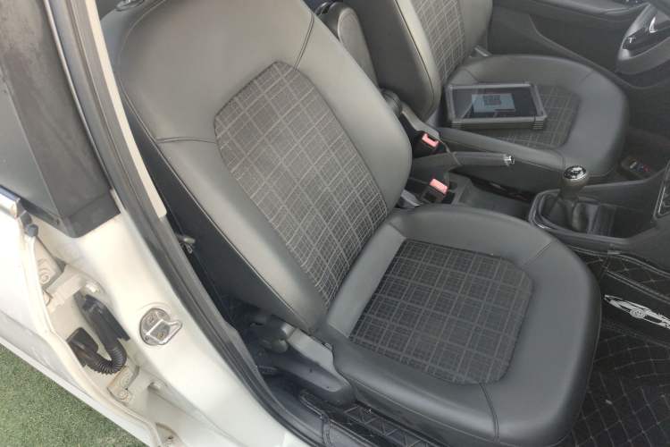 Used Volkswagen Jetta 2017 1.5L Manual Comfort Model