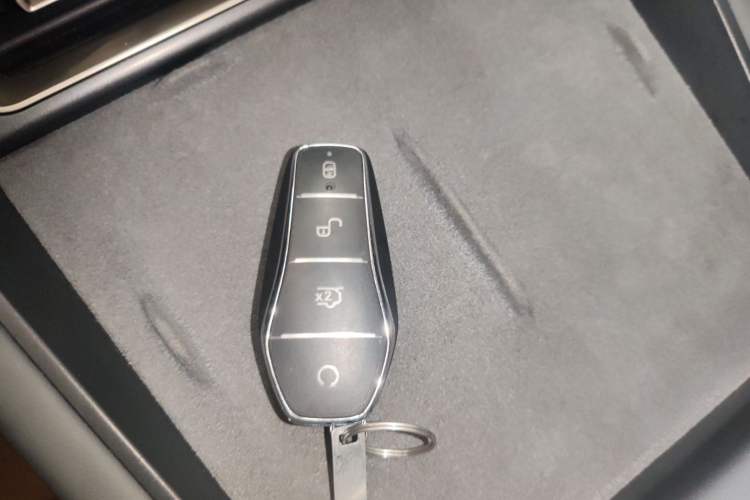 Used BYD Qin L 2025 DM-i Smart Drive 120KM Superior Model