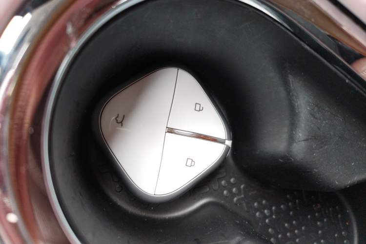 Used Wuling Bingo 2023 333 km Lingxi Connected Version
