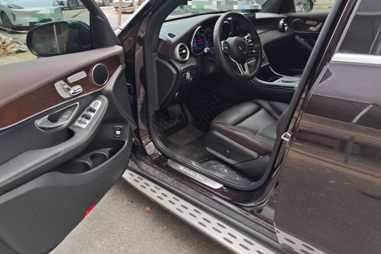 Used Mercedes-Benz GLC 2020 Facelift GLC 300 L 4MATIC Dynamic Edition
