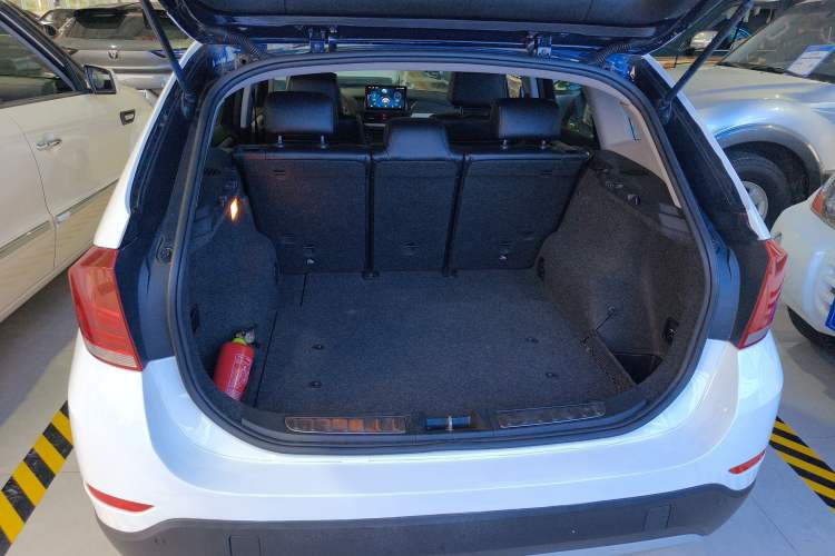 Used BMW X1 2014 sDrive18i Fashion Model