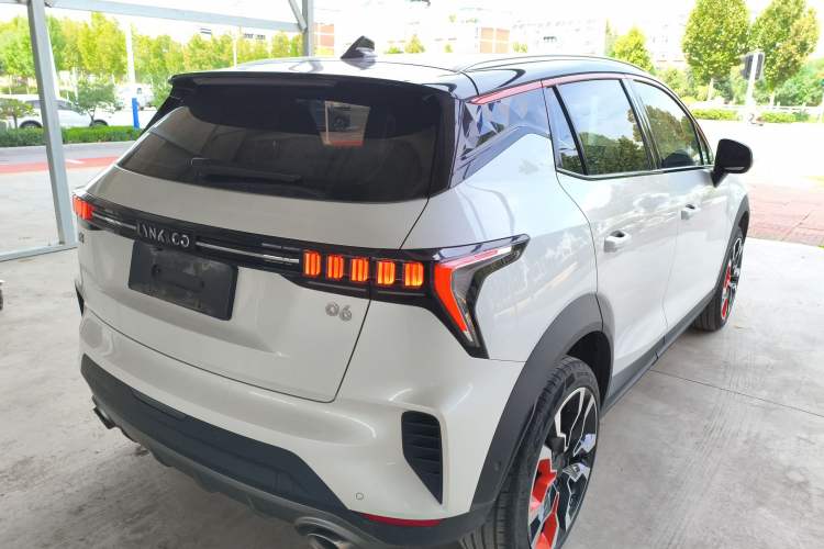 Used Lynk & Co 06 2021 1.5T Shero Pink Special Edition