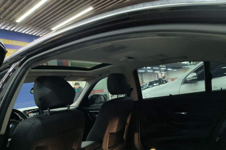 Used BMW 3 Series 2017 320Li Fashion Model