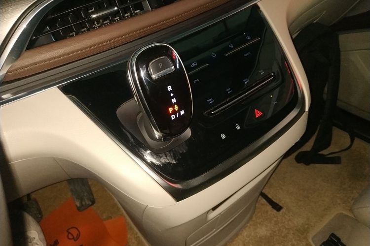 Used Buick GL8 2021 Land Cruiser Executive Class 652T Luxury Model