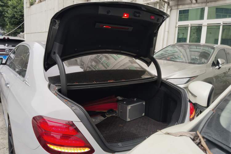 Used Mercedes-Benz E-Class 2017 E 300 L Sport Luxury Edition