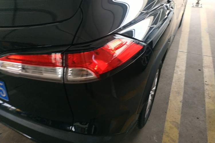 Used Toyota Corolla Cross 2023 2.0L Pioneer Edition
