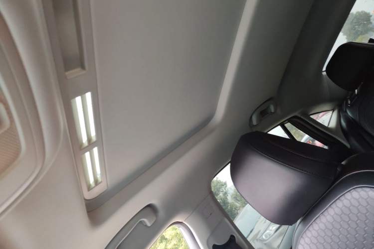 Used MG 5 2021 Revised Version 180 DVVT CVT Youth Luxury Edition