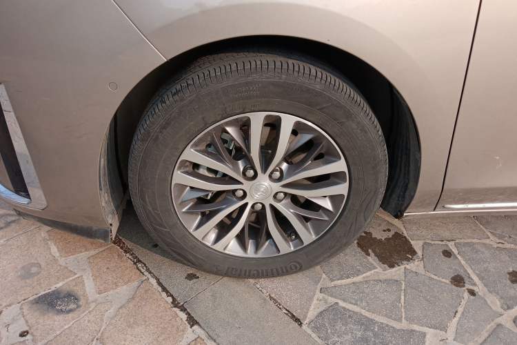 Used Buick GL8 2023 ES Lu Zun Comfort Model
