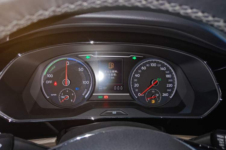 Used Volkswagen Passat New Energy 2020 430 PHEV Hybrid Luxury Edition China VI Standard
