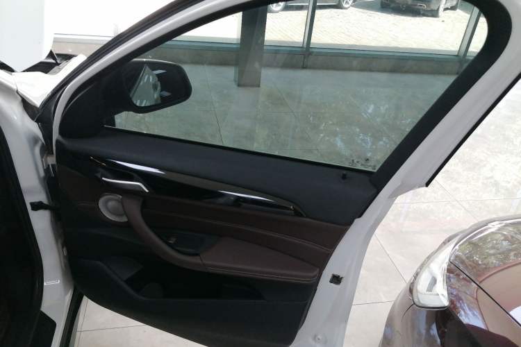 Used BMW X1 2022 sDrive25Li Leading Model