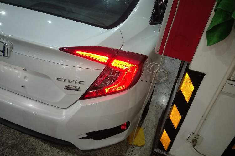 Used Honda Civic 2016 220TURBO CVT Prestige Edition