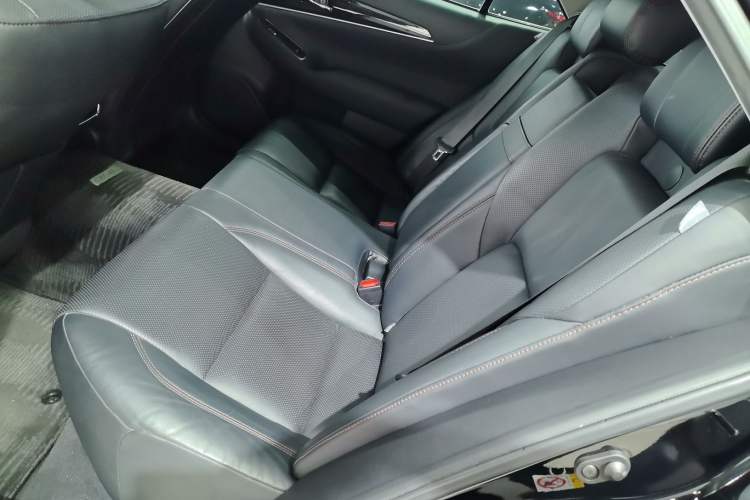 Used Toyota Crown 2018 2.0T Fashion Edition
