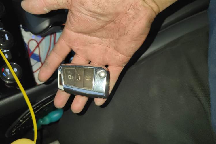 Used Volkswagen Tiguan L 2019 Revised Version 330TSI Automatic Two-Wheel Drive Intelligent Luxury Edition China V Standard