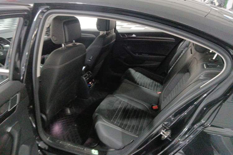 Used Volkswagen Magotan 2020 330TSI DSG Luxury Edition
