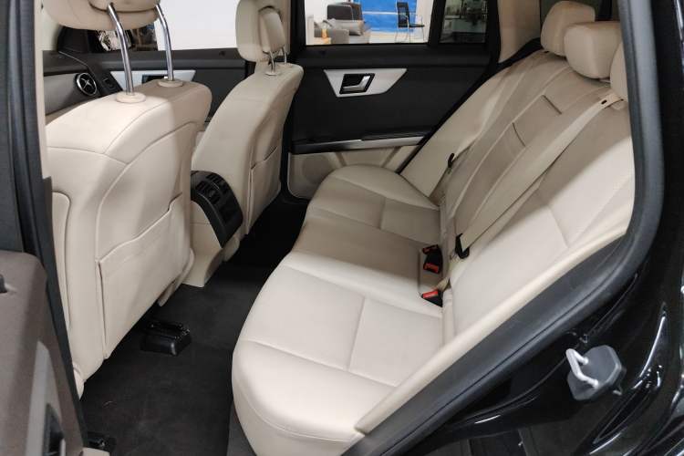 Used Mercedes-Benz GLK-Class 2013 Facelift GLK 300 4MATIC Fashion Edition
