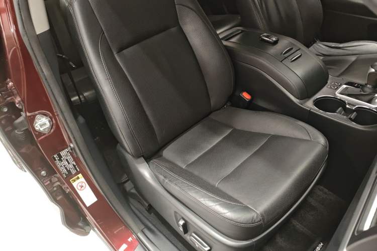 Used Toyota Highlander 2015 2.0T Two-Wheel Drive Luxury Edition 7 Seats
