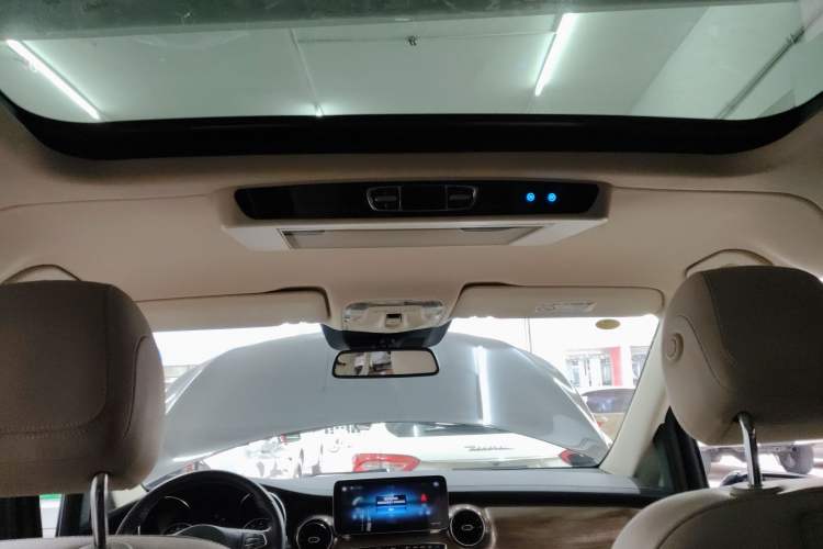 Used Mercedes-Benz V-Class 2021 V 260 Prestige Edition