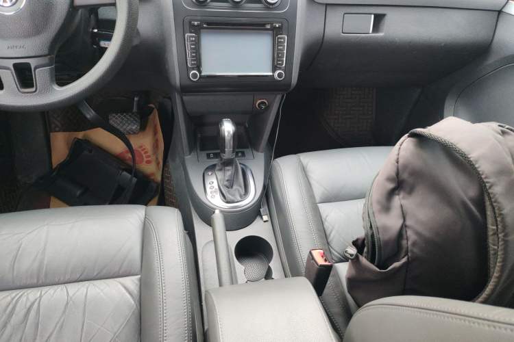 Used Volkswagen Touran 2015 1.4T DSG Comfort Edition 5 Seats
