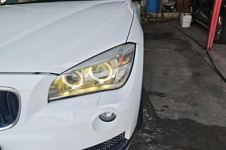 Used BMW X1 2014 sDrive18i Leading Model
