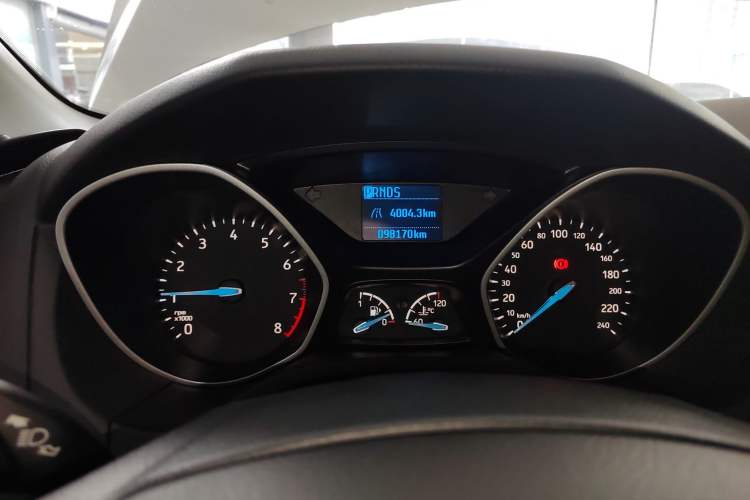 Used Ford Focus 2017 Hatchback 1.6L Automatic Comfort Plus SmartDrive Edition
