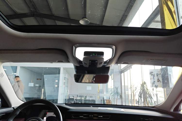 Used Hongqi H5 2024 2.0T Automatic Smart Connect Flagship Edition