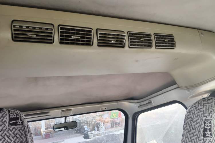 Used Wuling Zhiguang 2013 1.0L Practical Version