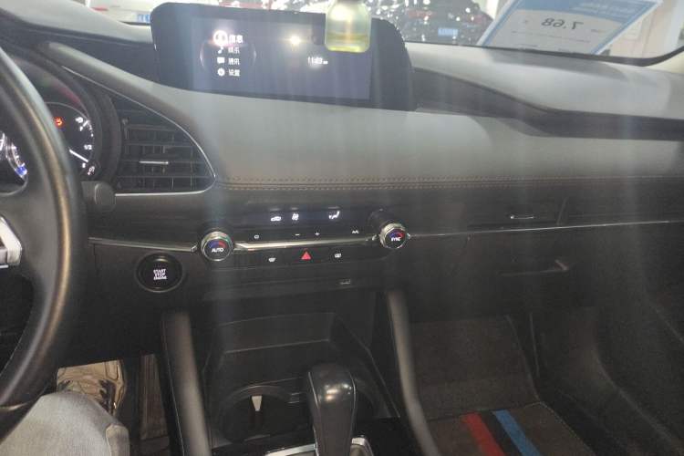 Used Mazda Mazda 3 Axela 2022 2.0L Automatic ZhiXuan Edition