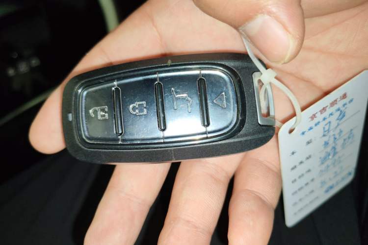 Used Nissan X-Trail 2017 2.5L CVT Leading Edition 4WD
