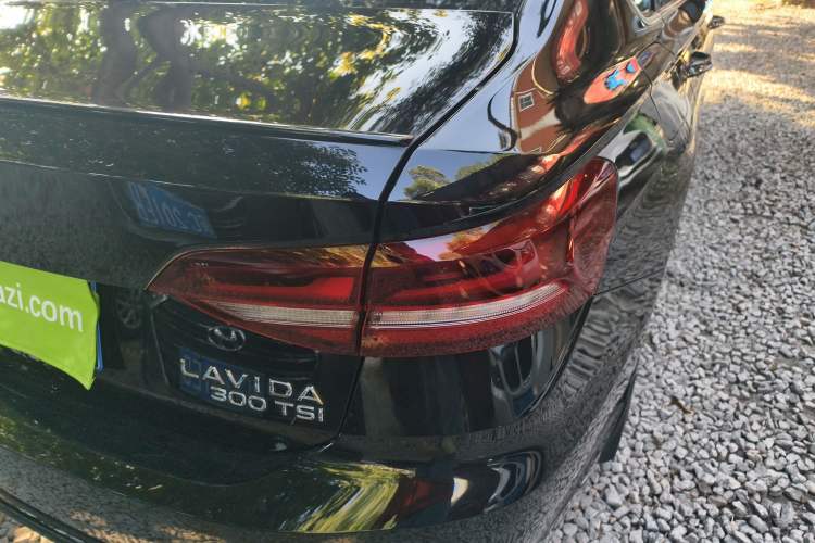 Used Volkswagen Lavida 2024 300TSI DSG Starry Sky Leading Edition